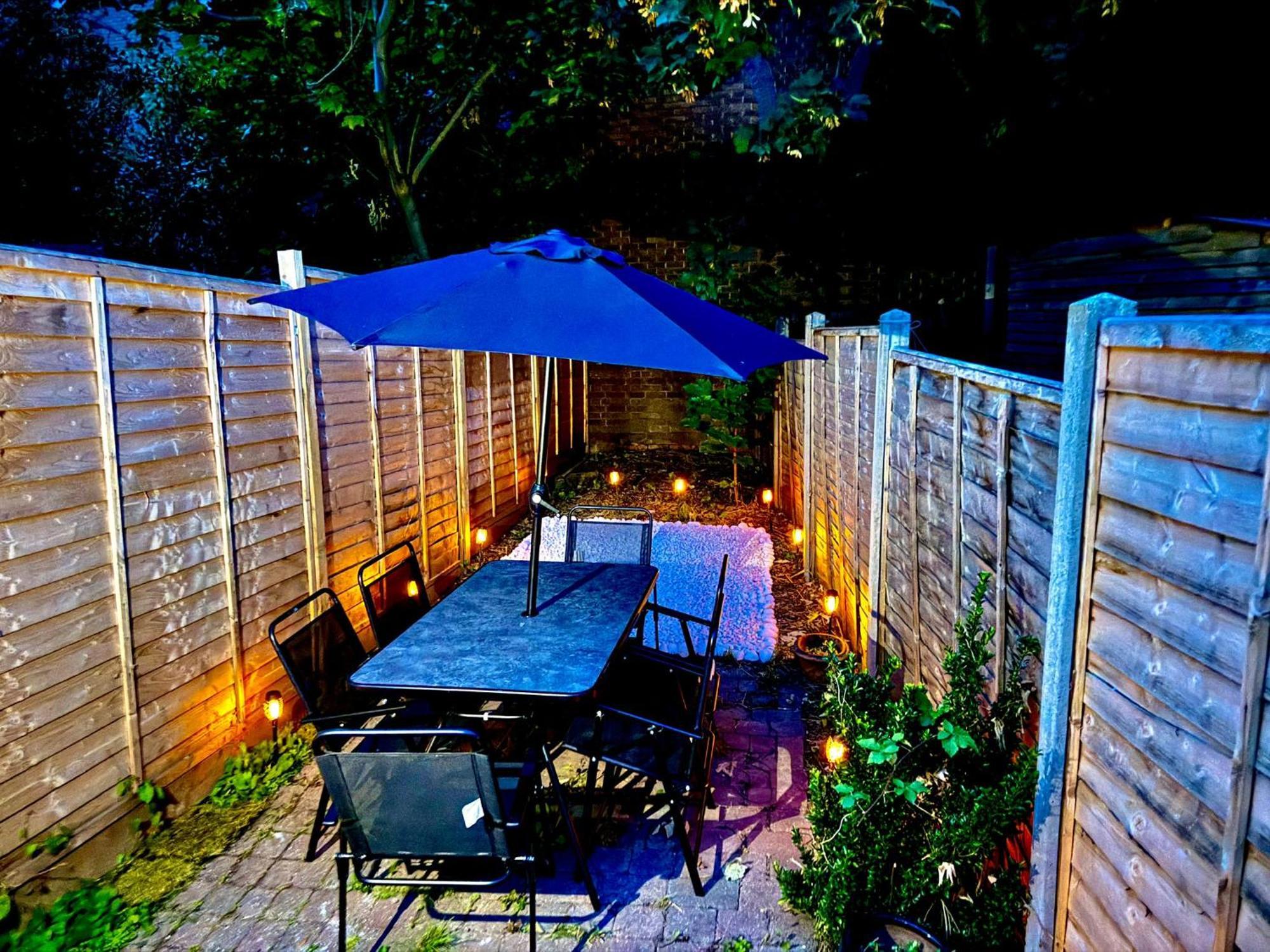 Three Bedroom House By Peacegrove Homes Short Lets & Serviced Accommodation Brighton With Free Wifi & Pet Friendly Kültér fotó