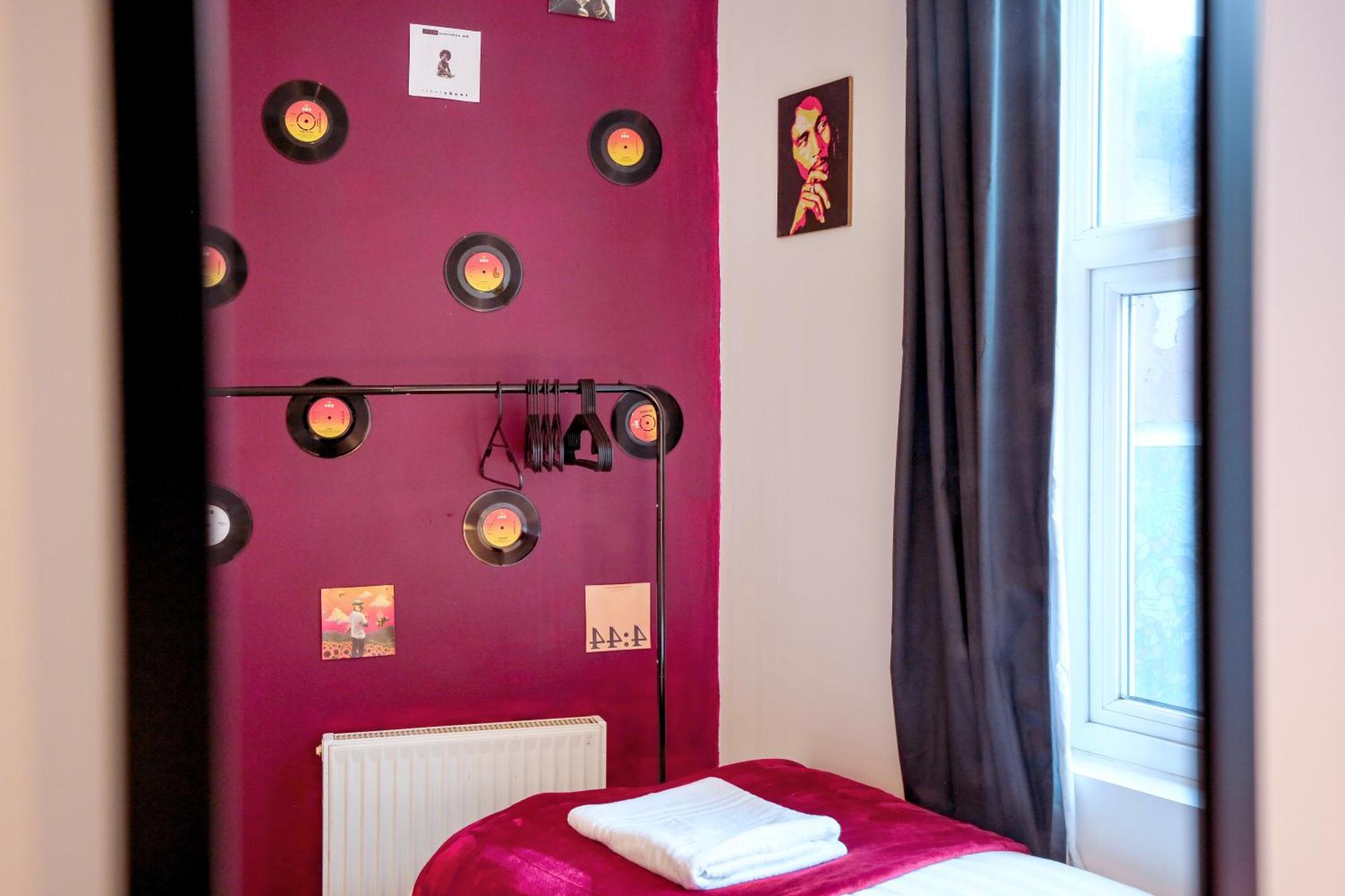 Three Bedroom House By Peacegrove Homes Short Lets & Serviced Accommodation Brighton With Free Wifi & Pet Friendly Kültér fotó